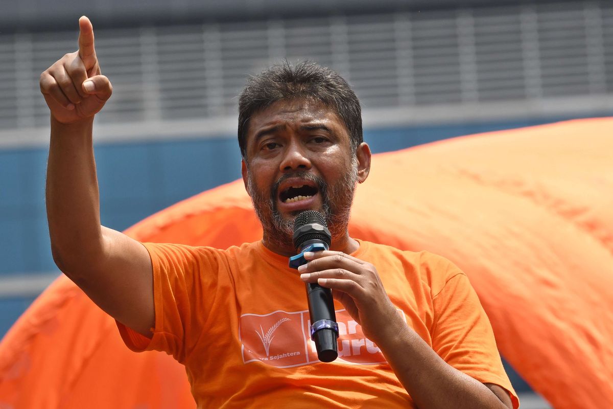 200.000-an Buruh Mau Ngumpul di Lapangan Monas, Bawa 6 Tuntutan - OSCARLIVING