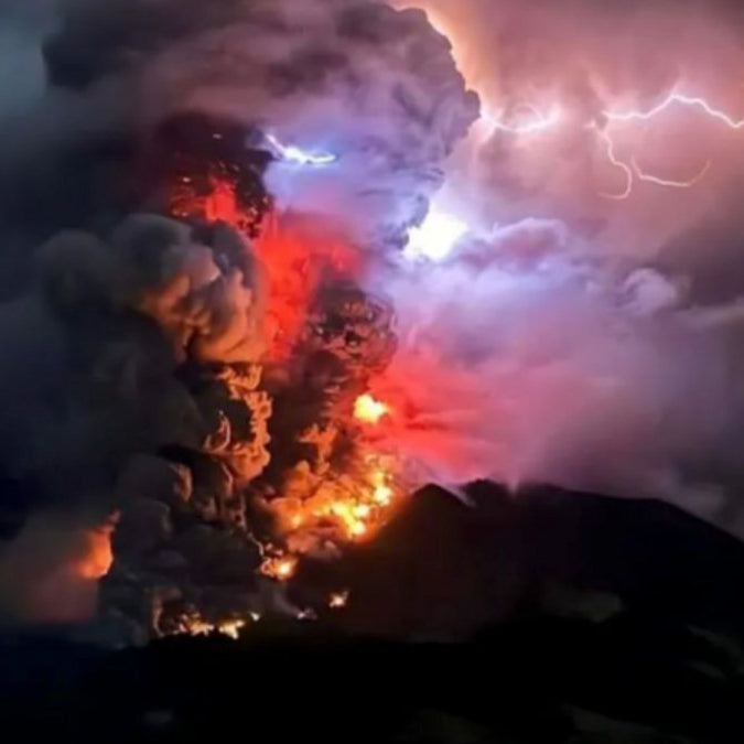 Benarkah Klaim Penyebaran Belerang Dioksida dari Gunung Ruang? - OSCARLIVING