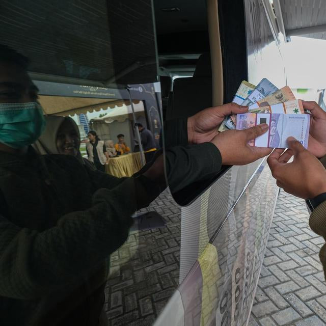 Daya Beli Lesu, Ramadhan-Idul Fitri Dinilai Tak Mampu Dongkrak Ekonomi Kuartal I-2025 - OSCARLIVING