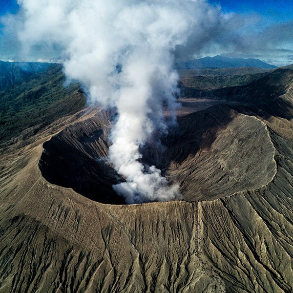 Gunung terindah di dunia ada di Indonesia - OSCARLIVING