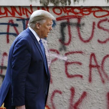 Pengusaha AS Ramai-ramai Gugat Trump Terkait Perang Dagang - OSCARLIVING