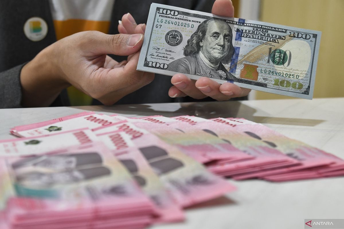 Rupiah Jadi Valuta yang Makin Tak Berharga di Dunia - OSCARLIVING