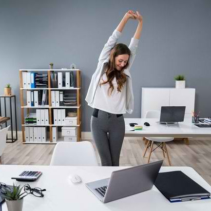 Sakit Punggung Di Kantor - OSCARLIVING