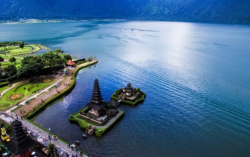 Ulun Danu - Pura Besar nan cantik Di Utara Bali - OSCARLIVING