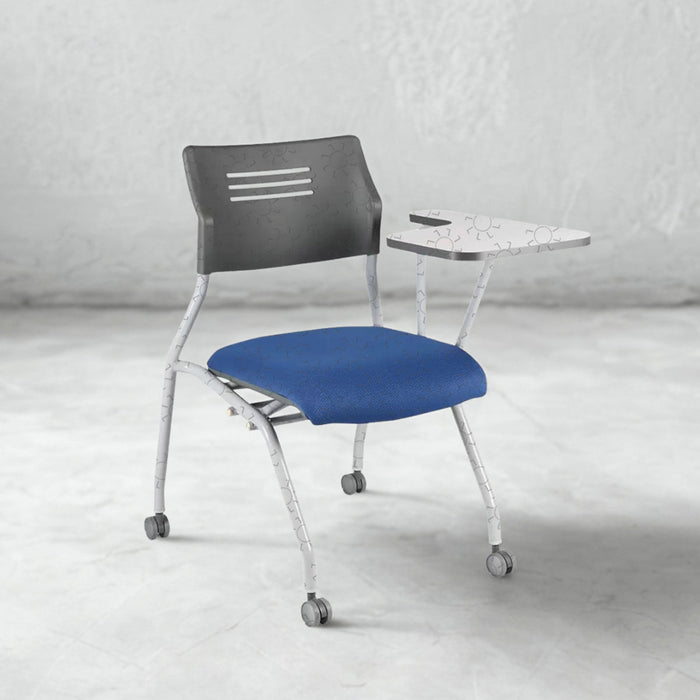 Kursi Kuliah Chitose Fitto MC