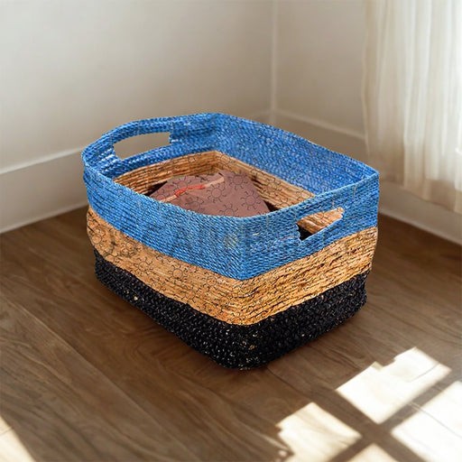 KERANJANG ANYAM Keranjang Anyam Kombinasi Rafia Dengan Pegangan Samping OLIV OLIV OSCARLIVING