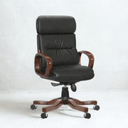 Kursi Direktur Kursi Kantor Ichiko Raoul I W HDT ICHIKO di Oscar Living dengan harga termurah