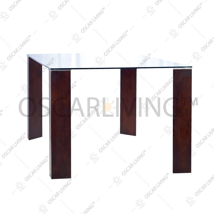 MEJA MAKAN Meja Makan Eric dan Kursi Makan Haidee Hinlim OLC OLIV OLIV OSCARLIVING