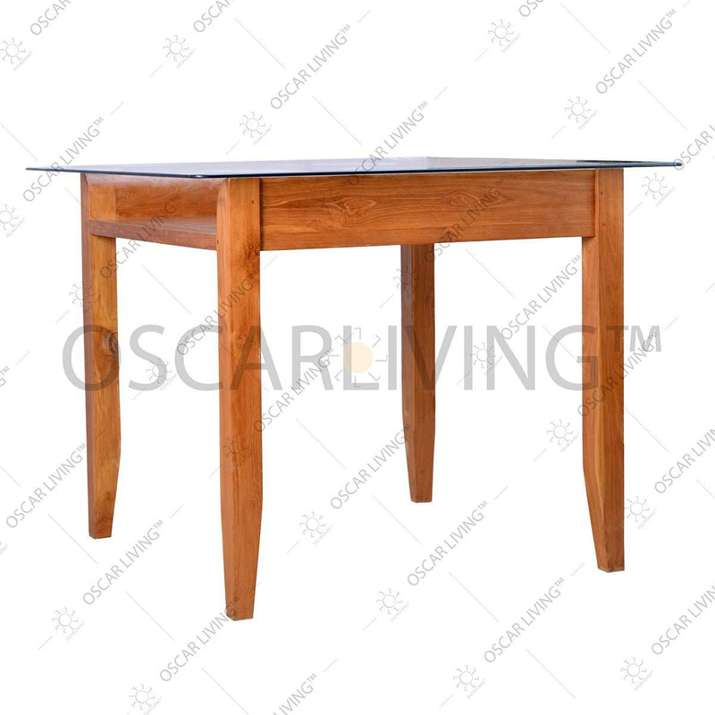 MEJA MAKAN Meja Makan Kecil OLC OLIV Cuba Hasibuan OLIV OSCARLIVING