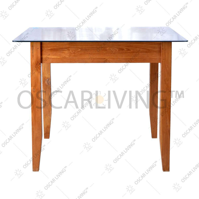MEJA MAKAN Meja Makan Kecil OLC OLIV Cuba Hasibuan OLIV OSCARLIVING