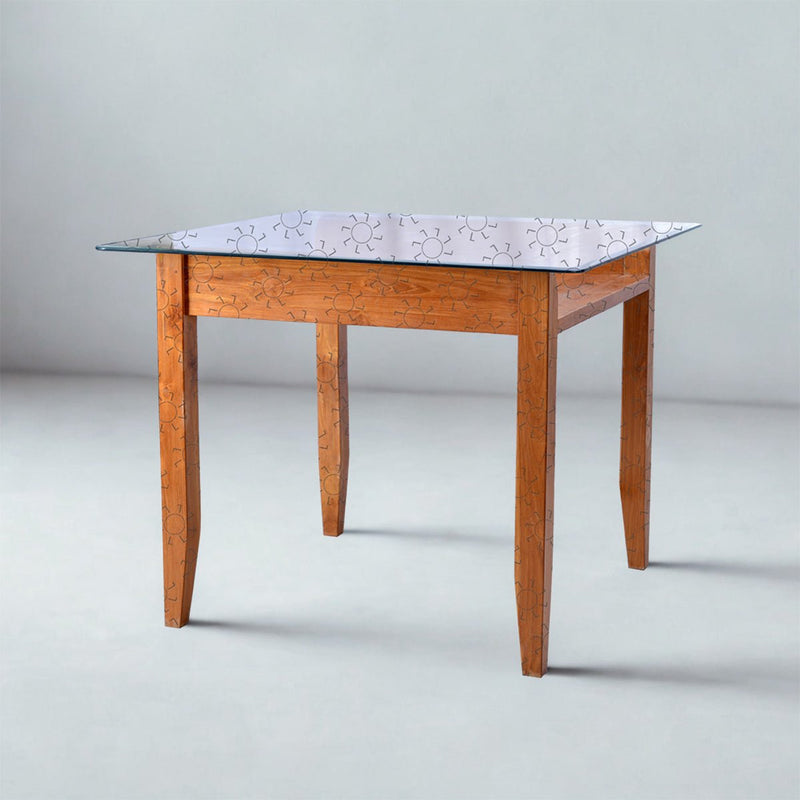 MEJA MAKAN Meja Makan Kecil OLC OLIV Cuba Hasibuan OLIV OSCARLIVING