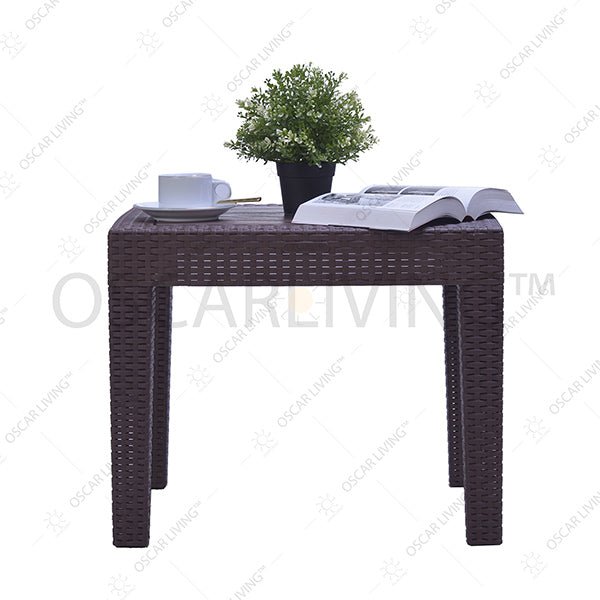 MEJA PLASTIK Meja Plastik Tabitha MRP Motif Rotan | Plastic Table MRP TABITHA OSCARLIVING