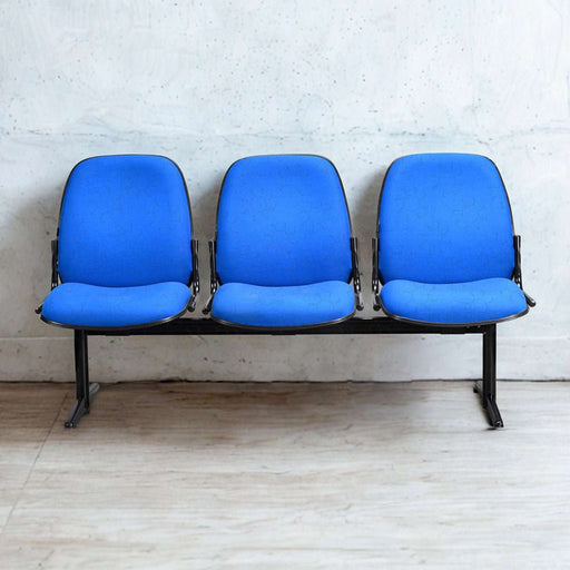 PUBLIC SEATING Kursi Tunggu Savello Luxion W30 SAVELLO OSCARLIVING