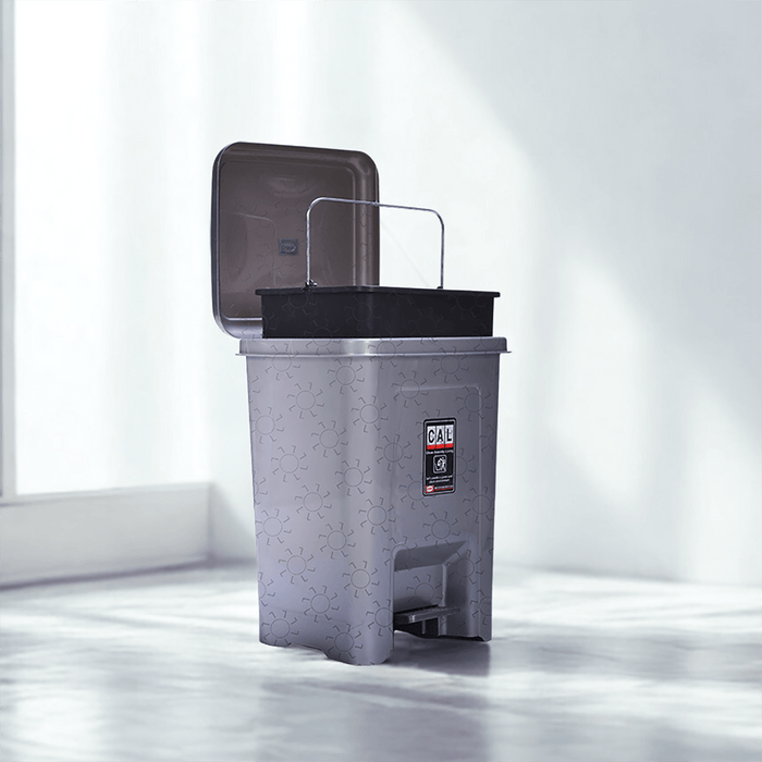 Tempat Sampah Tempat Sampah Injak Shinpo 710 SHINPO OSCARLIVING