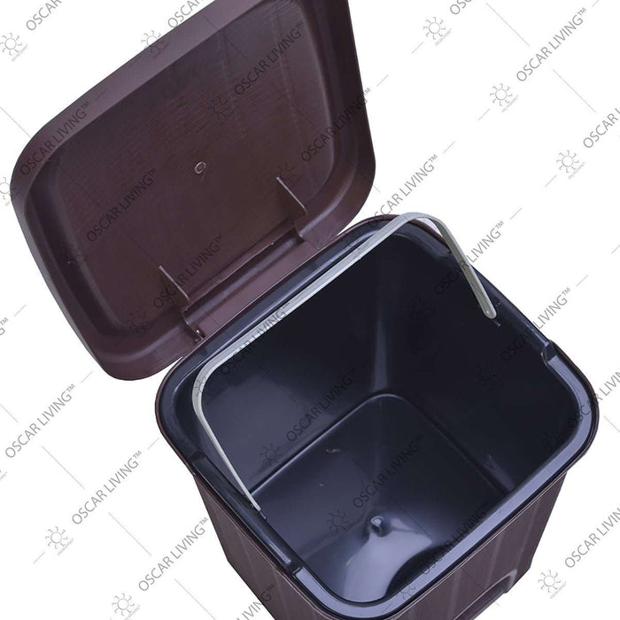 Tempat Sampah Tabitha Tempat Sampah Bahan Plastik Injak 10 LITER TABITHA OSCARLIVING